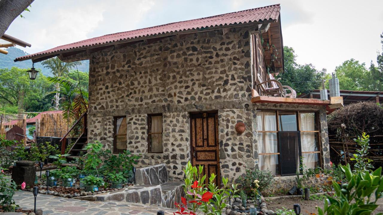 Eden Atitlan Aparthotel San Marcos La Laguna Kültér fotó